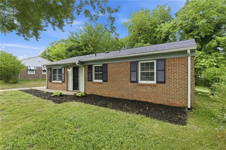 908 Ashe Street, Greensboro, NC 27406 - #2