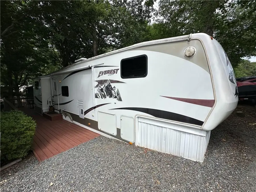 114 Oak Street, New London, NC 28127 - #3