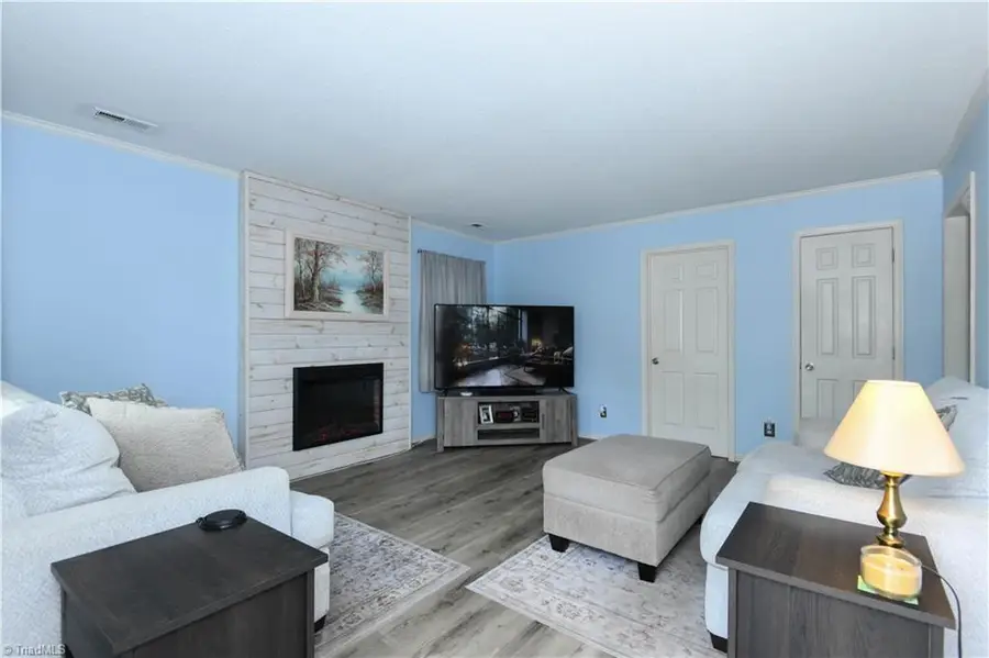 4620 Lawndale Drive #E, Greensboro, NC 27455 - #3