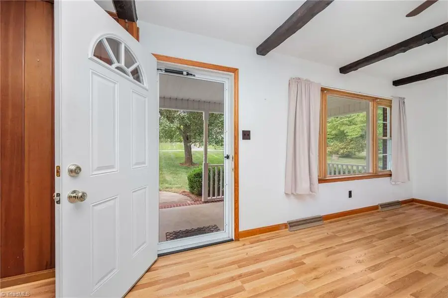243 Farmingdale Avenue, Winston Salem, NC 27107 - #2