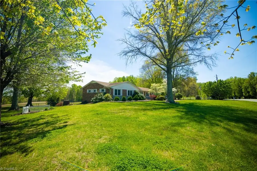 1110 Coon Road, Pinnacle, NC 27043 - #2