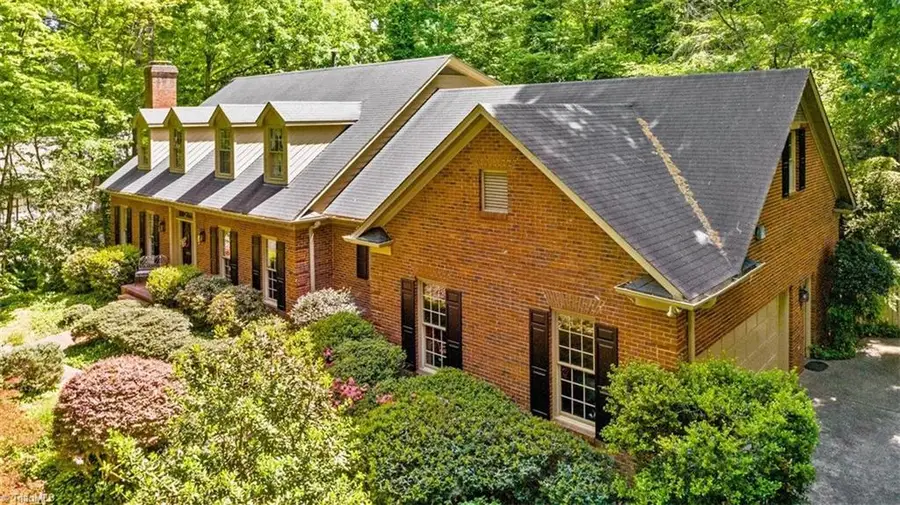 5511 Wallace Drive, Greensboro, NC 27407 - #3