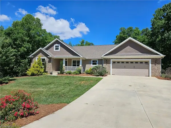 1045 Shenandoah Trail, Boonville, NC 27011