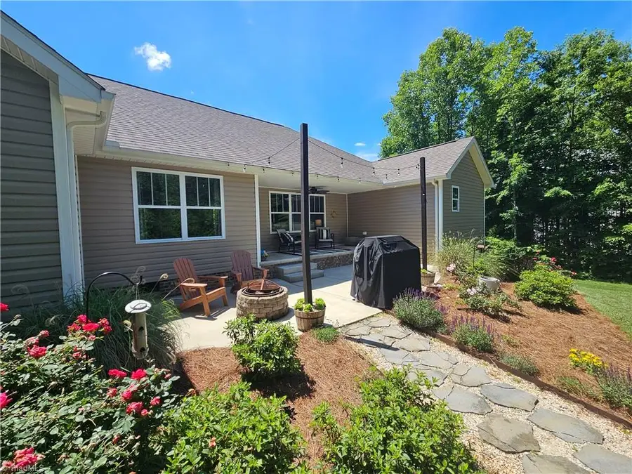 1045 Shenandoah Trail, Boonville, NC 27011 - #3