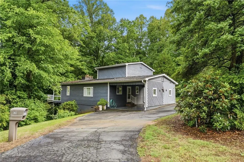 4701 New Walkertown Road, Walkertown, NC 27051 - #1