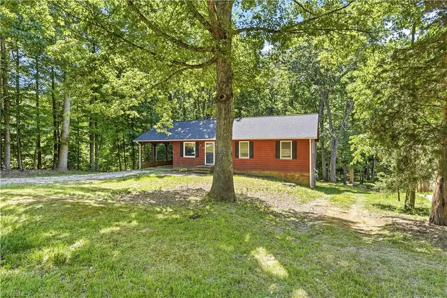 446 Brentwood Road, Midway, NC 27107 - #3