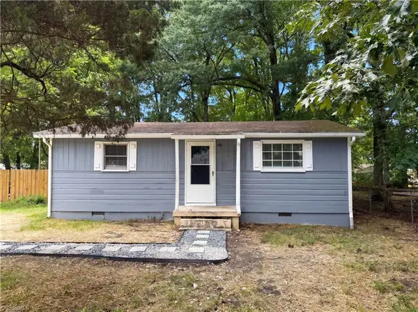 305 Woodbury Street, High Point, NC 27260