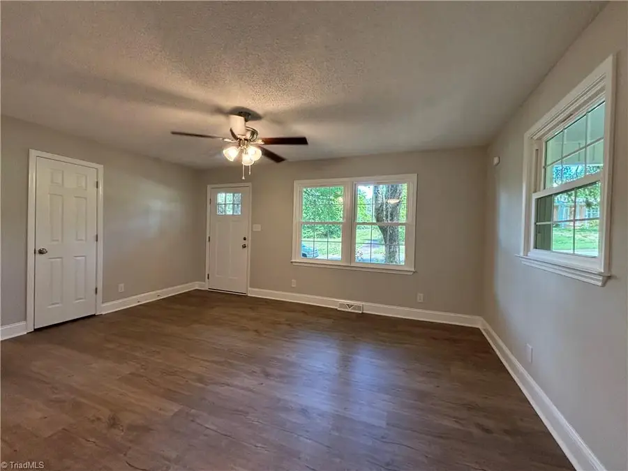 1352 Calvert Drive, Winston Salem, NC 27107 - #3