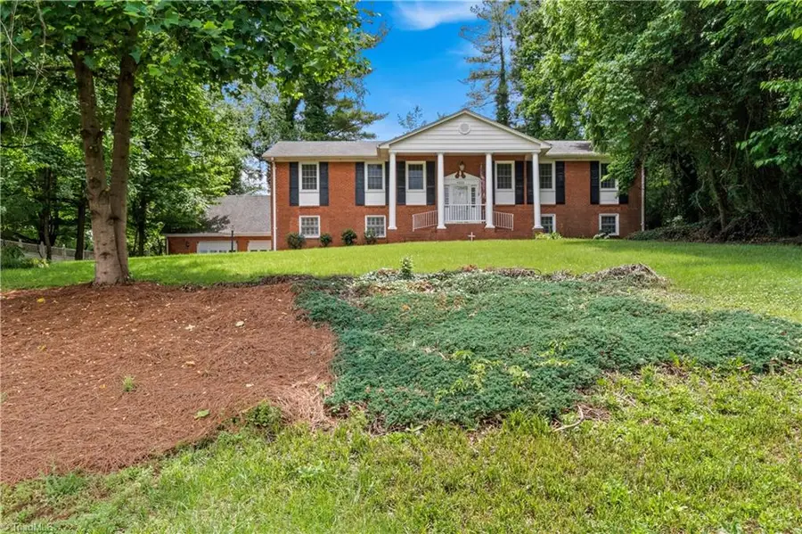 4220 Mashie Drive, Pfafftown, NC 27040 - #2