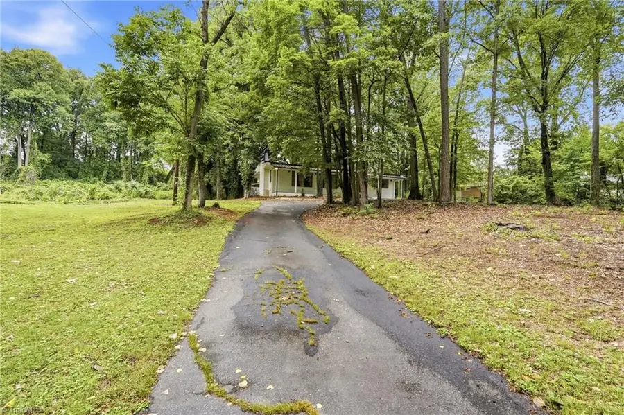 3304 New Walkertown Road, Winston Salem, NC 27105 - #3