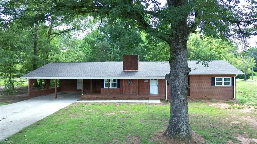 4505 Us Highway 21, Hamptonville, NC 27020 - #3