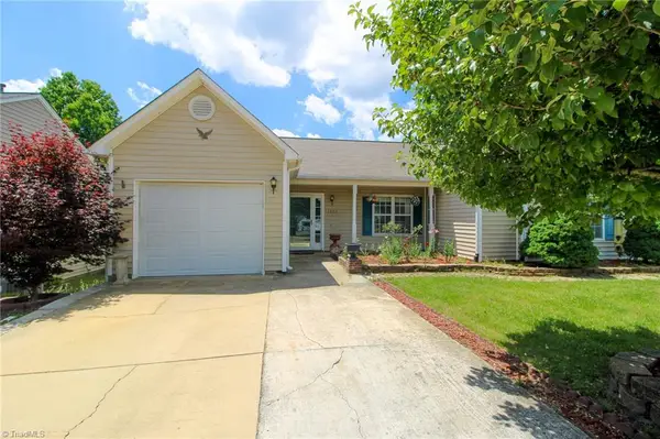 3803 Abbeywood Drive, Jamestown, NC 27282