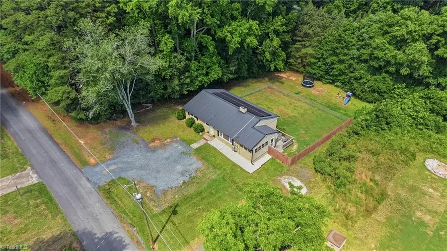 434 Callicut Street, Asheboro, NC 27203 - #2