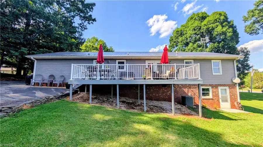 2474 Woodridge Drive, Asheboro, NC 27205 - #2