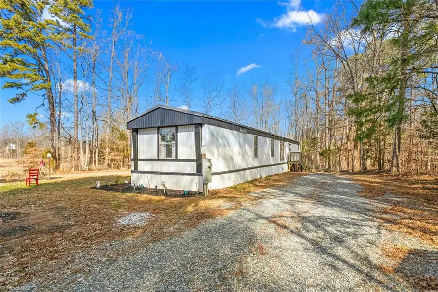 3402 Nc Highway 62, Liberty, NC 27298 - #2