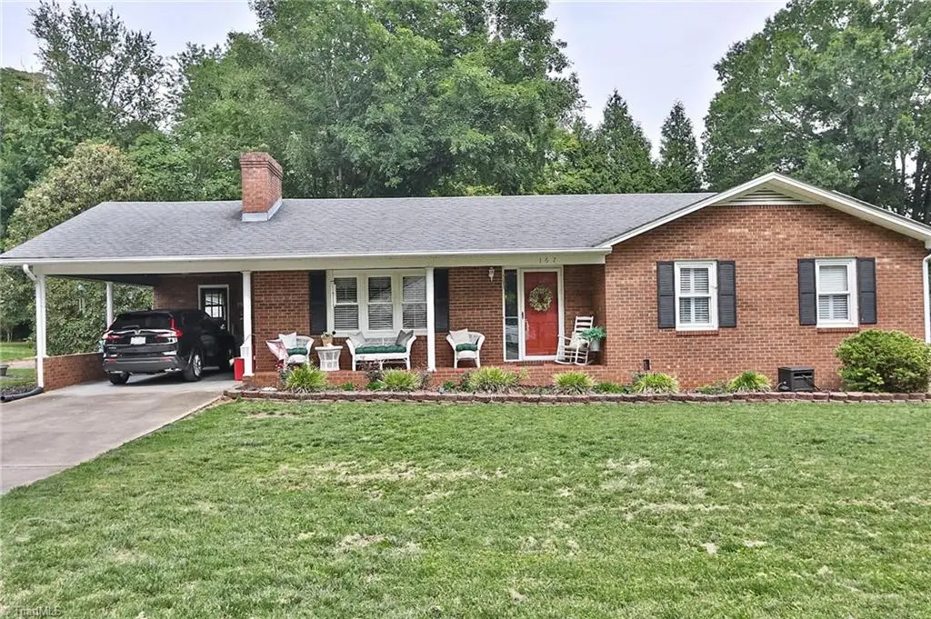 167 Speas Avenue, Boonville, NC 27011 - #1