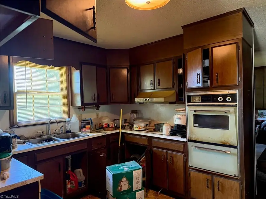 5200 Harvey Road, Jamestown, NC 27282 - #3
