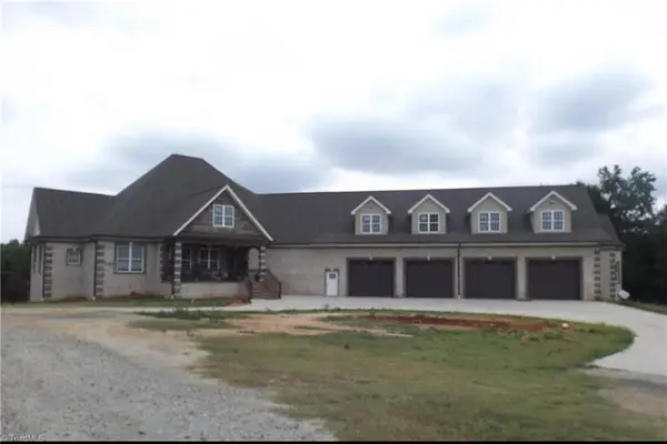 2745 Wiley Farm Road, Kernersville, NC 27284