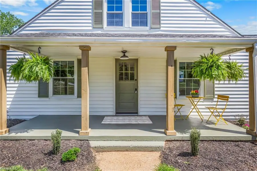 159 Decatur Avenue, Elkin, NC 28621 - #3