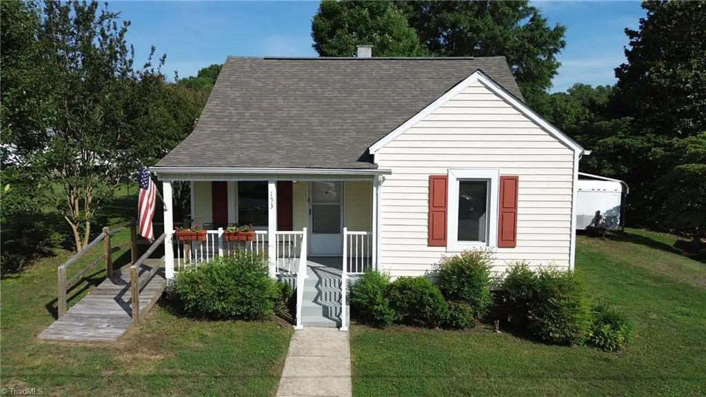 153 Green Street, Mount Airy, NC 27030 - #1