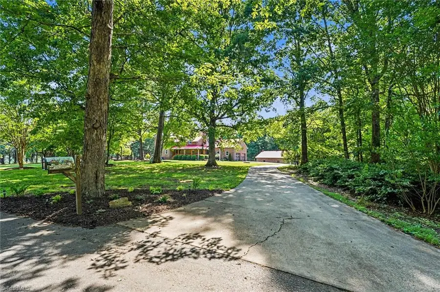 3190 Macbrandon Lane, Pfafftown, NC 27040 - #3