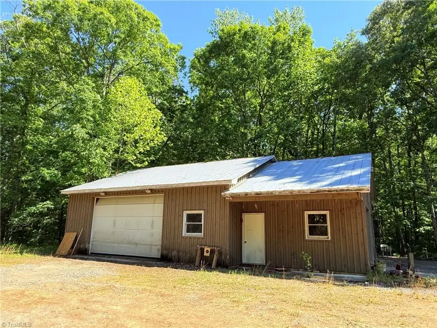 000 Barney Road, High Point, NC 27265 - #2