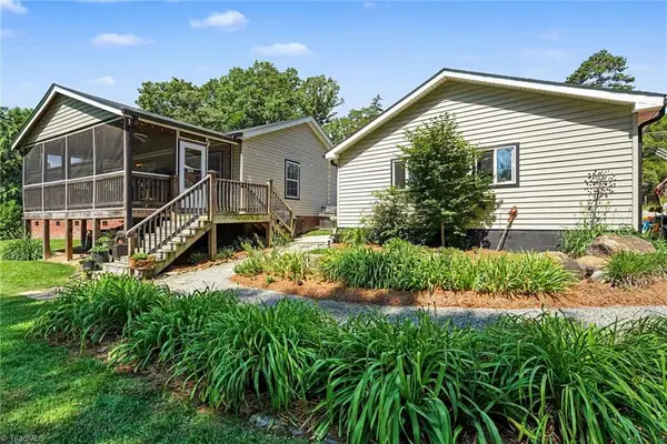 163 Flat Swamp Lake Road, Denton, NC 27239