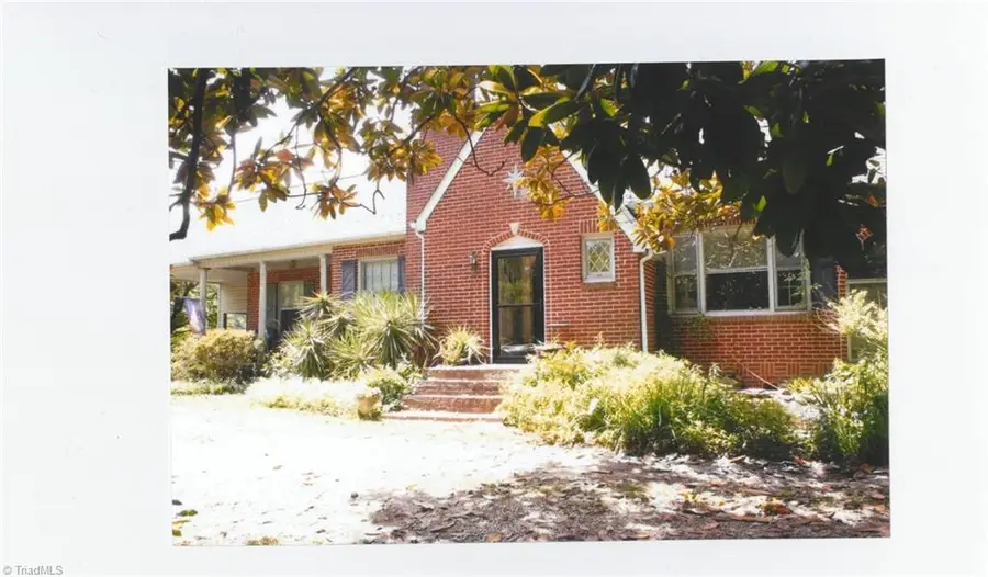 1538 Rogers Road, Mount Airy, NC 27030 - #2