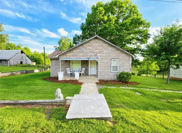 139 Washington Avenue, North Wilkesboro, NC 28659