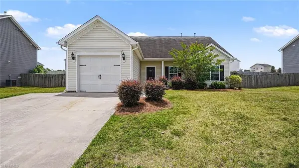 634 Meadowtop Circle, Burlington, NC 27217