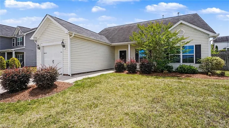634 Meadowtop Circle, Burlington, NC 27217 - #3