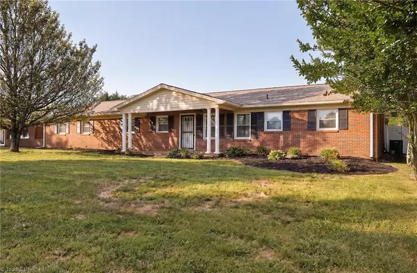 3025 Hickory Tree Road, Winston-Salem, NC 27127