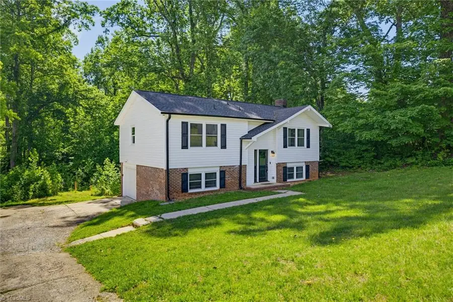 821 Prince Edward Road, Kernersville, NC 27284 - #3