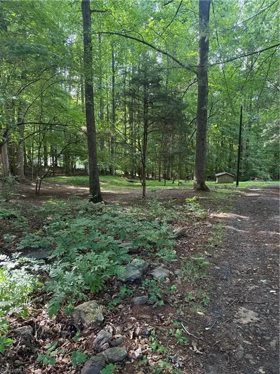 610 E Brown Street, Randleman, NC 27317