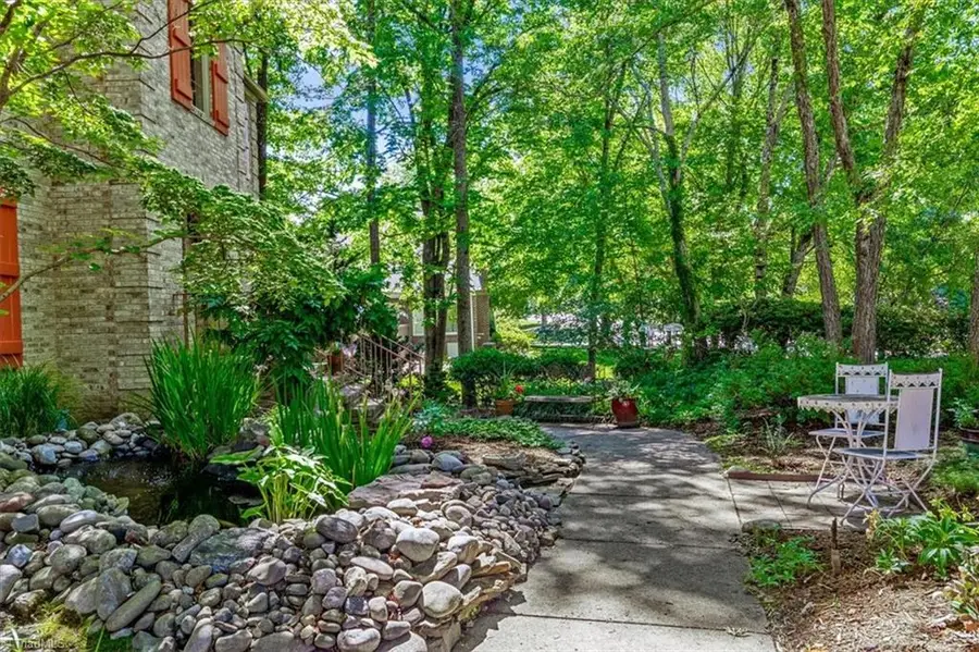 1502 Regents Park Lane, Greensboro, NC 27455 - #2