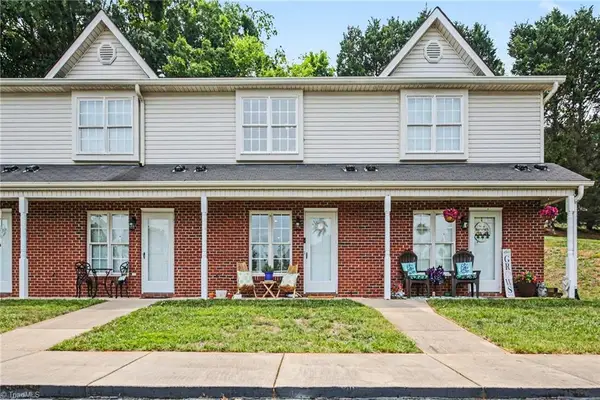 525 Highland Park Drive #D, Eden, NC 27288