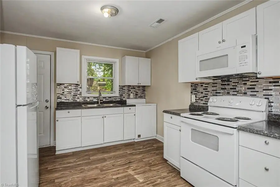 411 Hobson Street, High Point, NC 27260 - #3