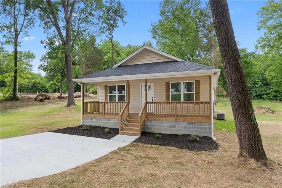 160 Old Fisher Ferry Road, Thomasville, NC 27360 - #2