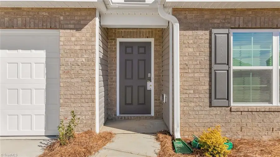432 Owens Ridge Way, Lexington, NC 27292 - #2