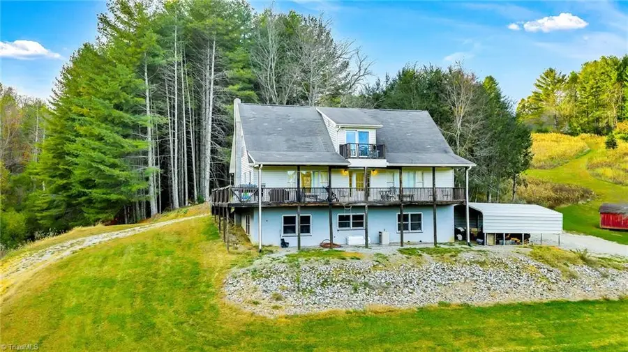 886 Jefferson Highway, Mouth Of Wilson, VA 24363 - #2