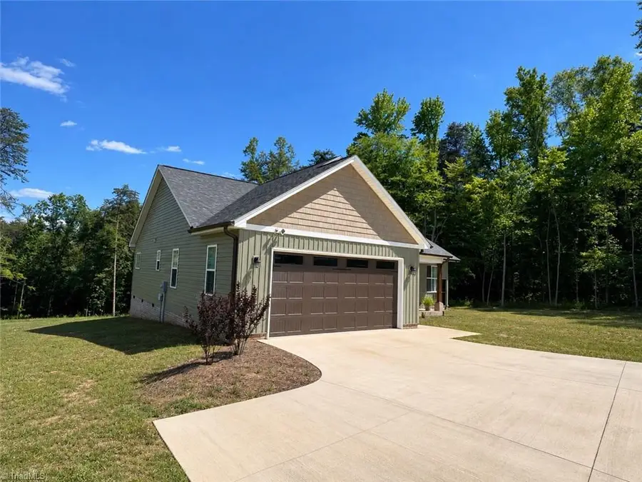 4398 Nc Highway 135, Stoneville, NC 27048 - #3
