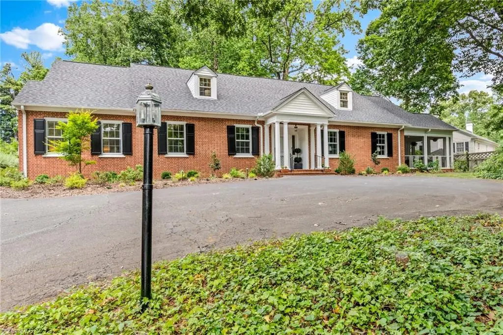 1805 Robinhood Road, Winston Salem, NC 27104 - #1