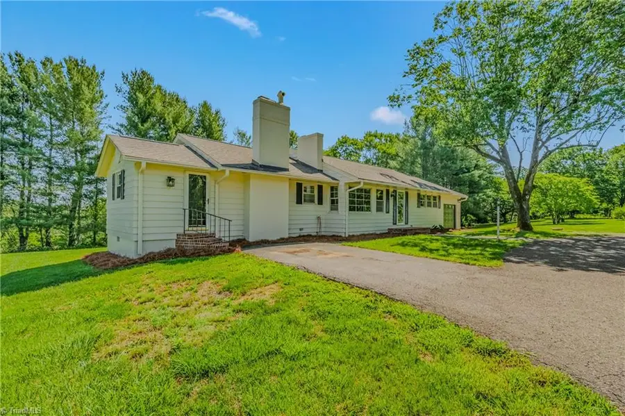 2119 Old Pipers Gap Road, Cana, VA 24317 - #2