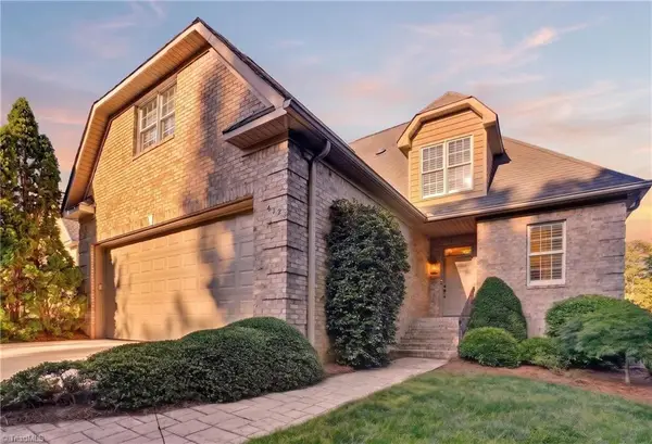 4127 Flagstick Court, Jamestown, NC 27282