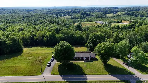 660 Shoals Road, Pinnacle, NC 27043