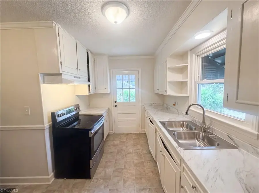 2403 Rowe Street, Greensboro, NC 27407 - #2