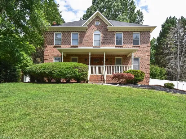 2245 Glenshire Court, Winston-Salem, NC 27127