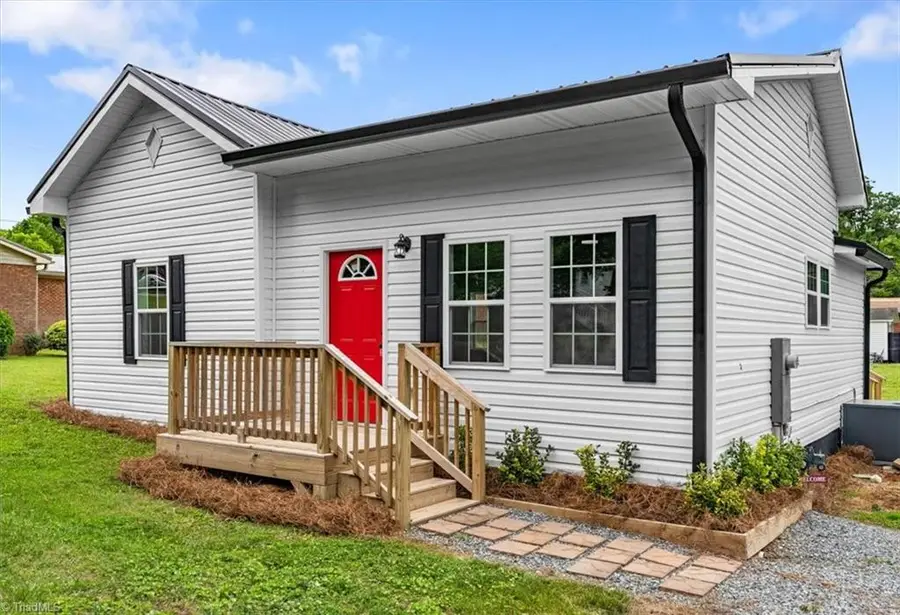354 Anderson Street, Denton, NC 27239 - #3