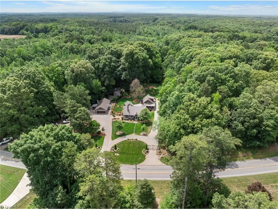 3537 S Nc Highway 150, Lexington, NC 27295 - #2