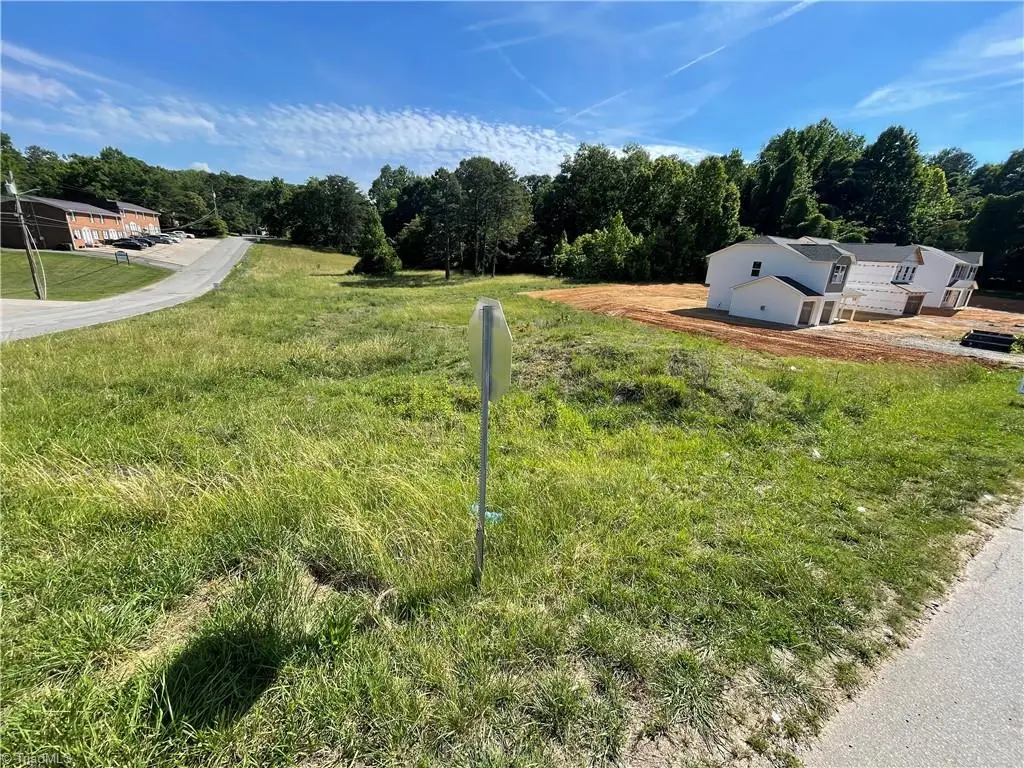 108 Longview Street #LON, Lexington, NC 27292 - #1